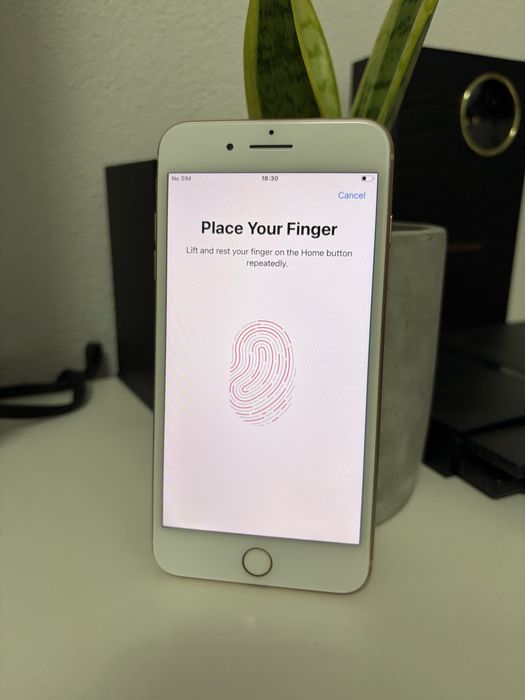 iPhone 8 Plus 64GB Rose Gold