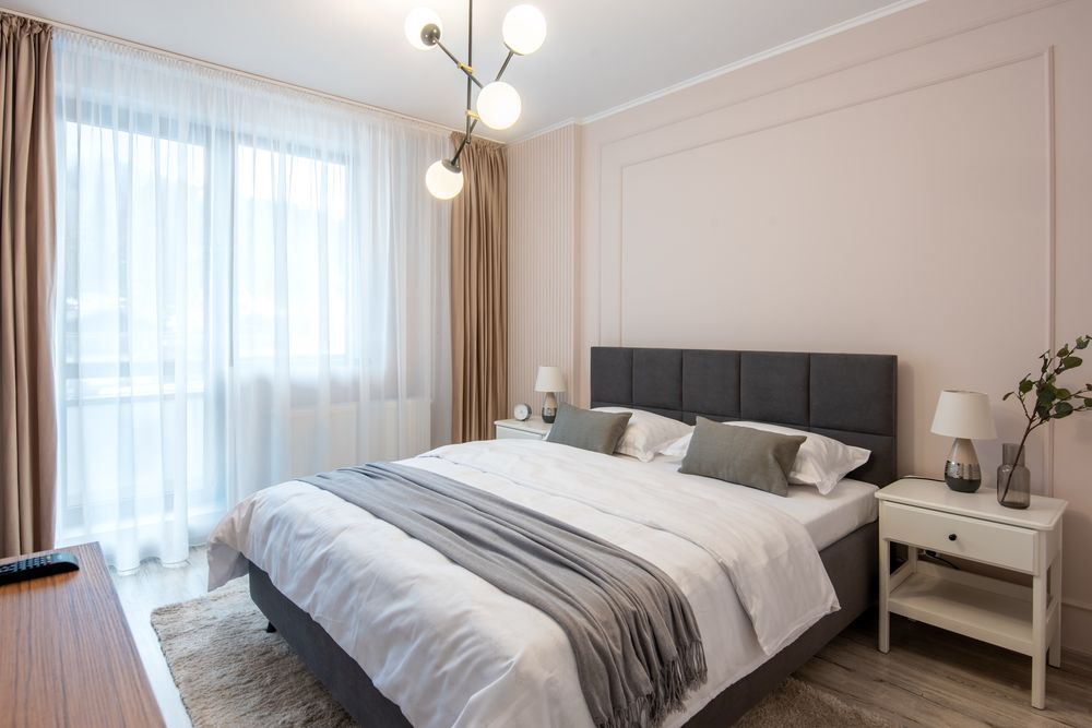 Ofer spre inchiriere apartament 2 camere Sinaia