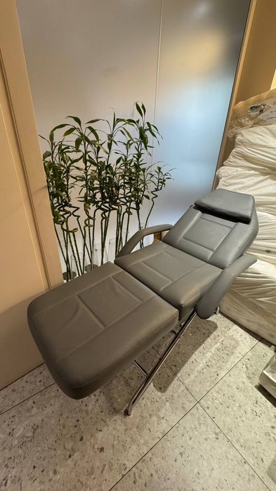 Кресло, кушетка для массажа