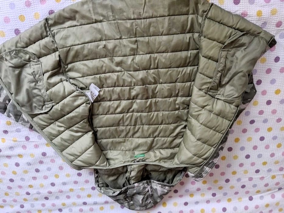 Есенно - зимно яке Бенетон
