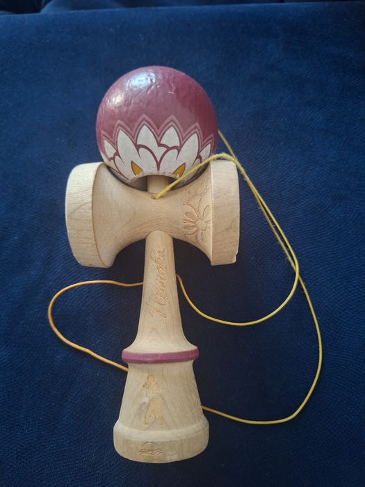 Vand kendama broken shape