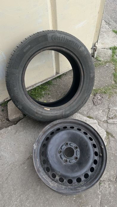 Гуми за автомобил