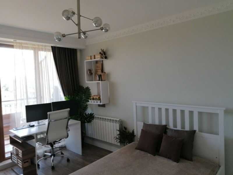 Дава се под наем Тристаен апартамент в София, Белите брези - 93 кв.м за 648.21 € - Снимка #3