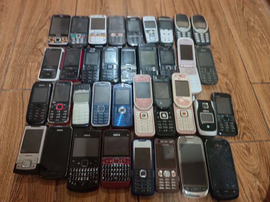 Nokia telefon. Registratsa Yoq!