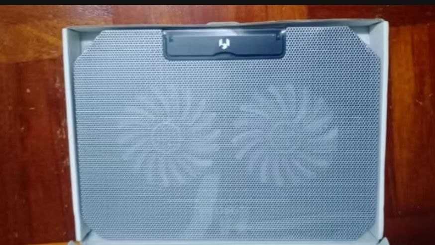 LAPTOP COOLING PAD FOR SALE / Охлаждающая подставка для ноутбука
