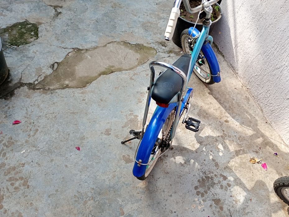 Bicicleta pegas 16 inch cu roți ajutătoare separat
