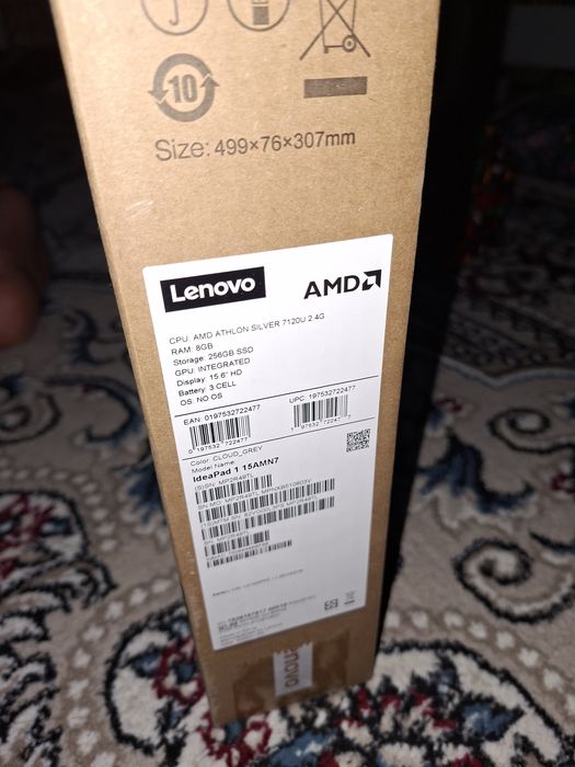 Salom noutbuk sotiladi lenova