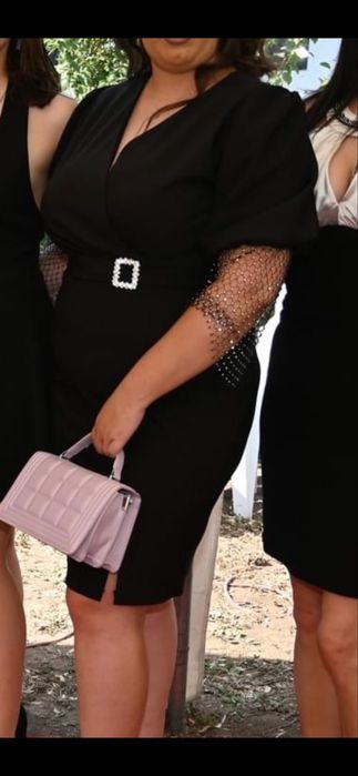 Vand rochie de ocazie