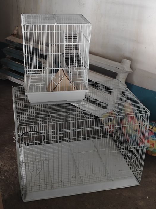 Продам клетку для попугая, большая