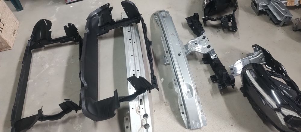 Bara fata , trager , lonjerone, faruri etc. Dacia Bigster 1.8 hibrid