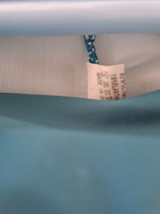 Продам купальник