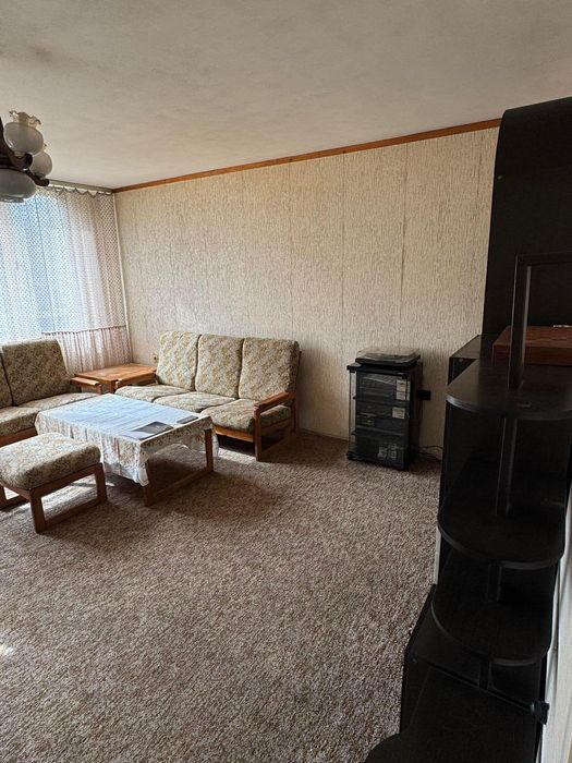 Дава се под наем Двустаен апартамент в София, Дианабад - 93 кв.м за 488.58 € - Снимка #1