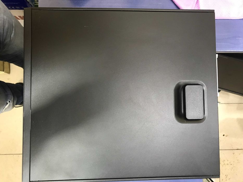 HP EliteDesk 800 G2 SFF,Intel Core i5-6600 3300MHz,8GB-DDR4,NO HARD DRIVE,Intel® HD Graphics 530