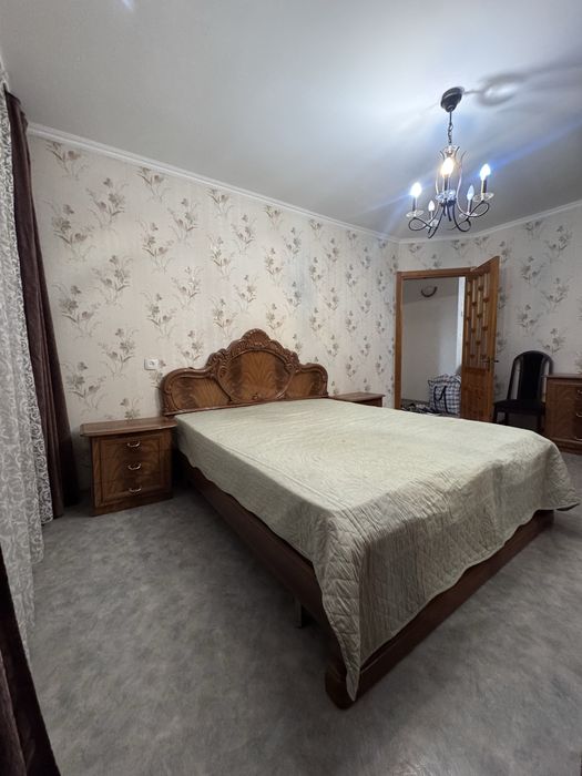 Гарнитур спальный мебель из Дубая