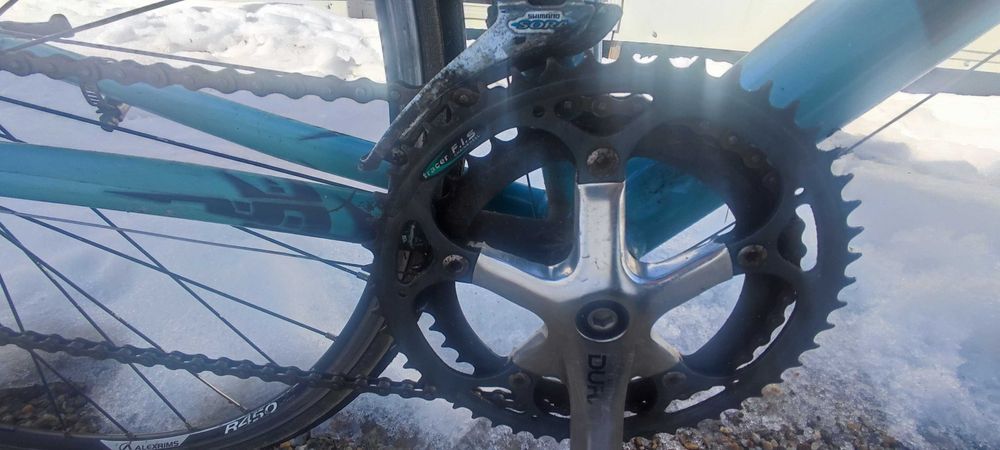 Bicicleta cursiera Bianchi M3