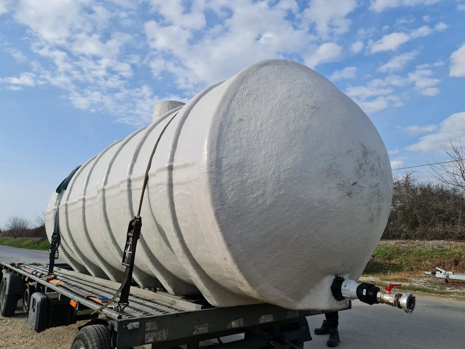Bazin suprateran de 10000litri din fibra de sticla