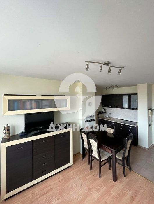 Продава се Двустаен апартамент в к.к. Слънчев бряг - 60 кв.м за 1067 €/кв.м - Снимка #1