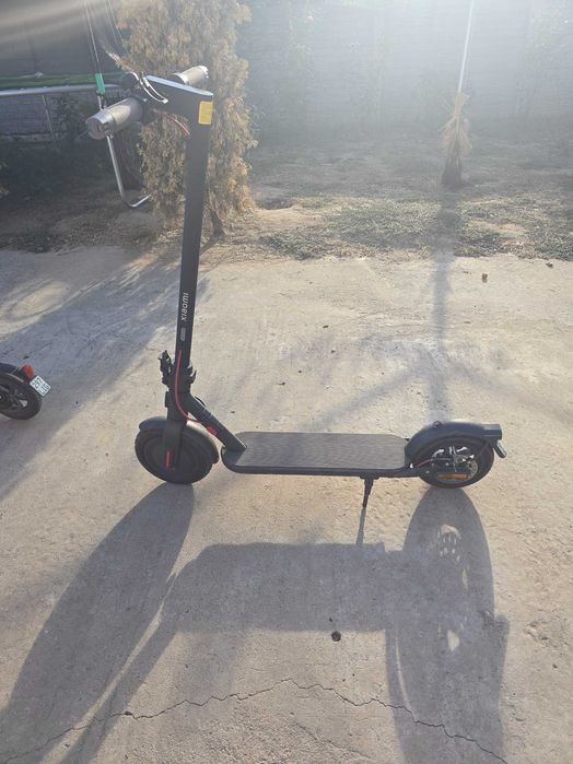 Trotinete electrice de vanzare