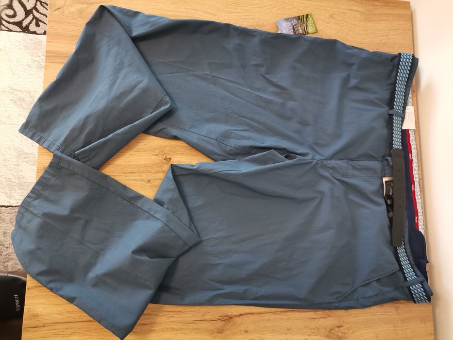 Pantaloni eleganti barbatesti
