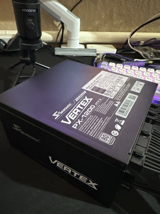 продам блок питания seasonic vertex px-1200 platinum