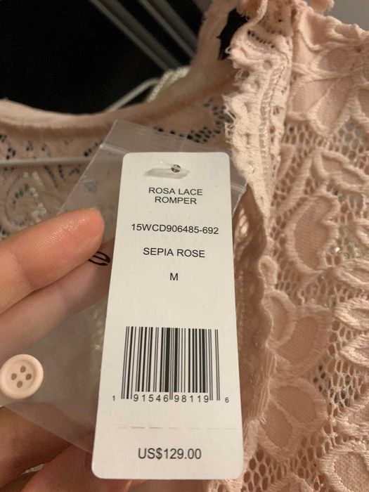 Продавам гащеризон на американската фирма Bebe