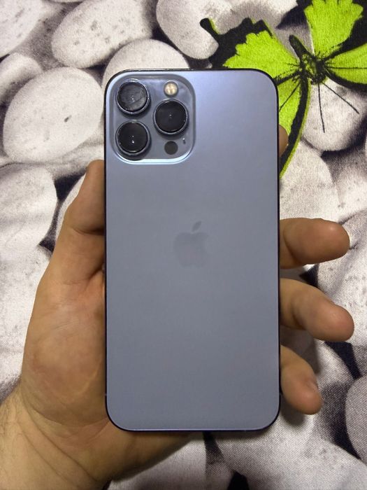 Vand Iphone 13 pro max  capacitate 128 baterie 81