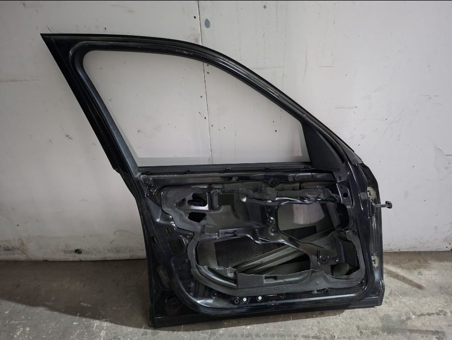 Usa stanga fata  BMW X3 e83