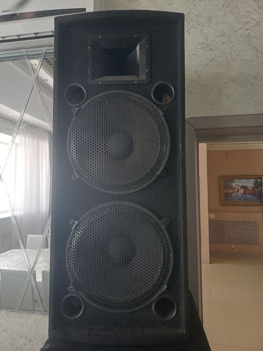Продам акустические коллонки