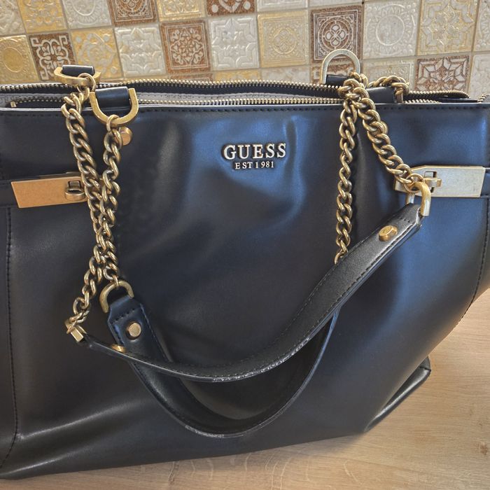 Geata Guess originală