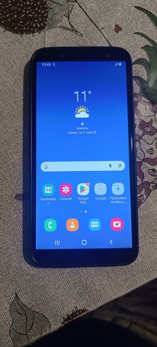 Продаю Самсунг J6