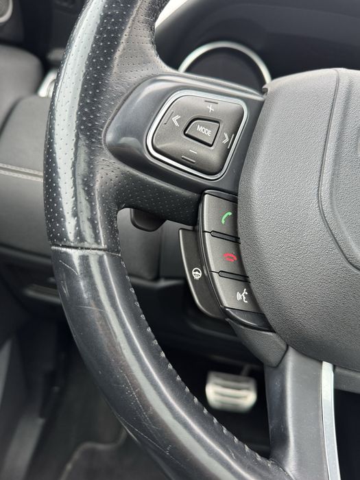 Landrover Range Rover Evoque TD4 Dynamic 2.2D 150CP 4x4 Automat 2014 e5 Primpropietar Pano LED NAV  Piele Incl.volan Accept variante