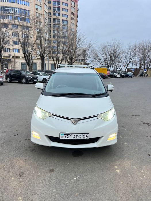 Тойота  Estima 3,5