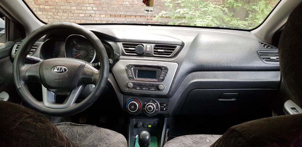 Продам авто Kia Rio