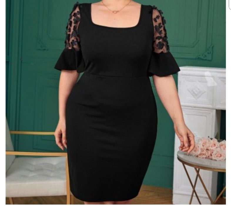 Чисто нова елегантна  рокля