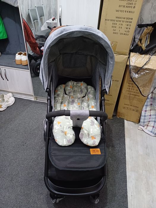 Продаётся фирменный коляска Kinderkraft
