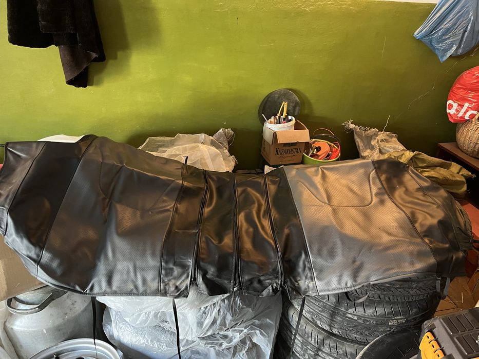 Чехлы универсальные из экокожи