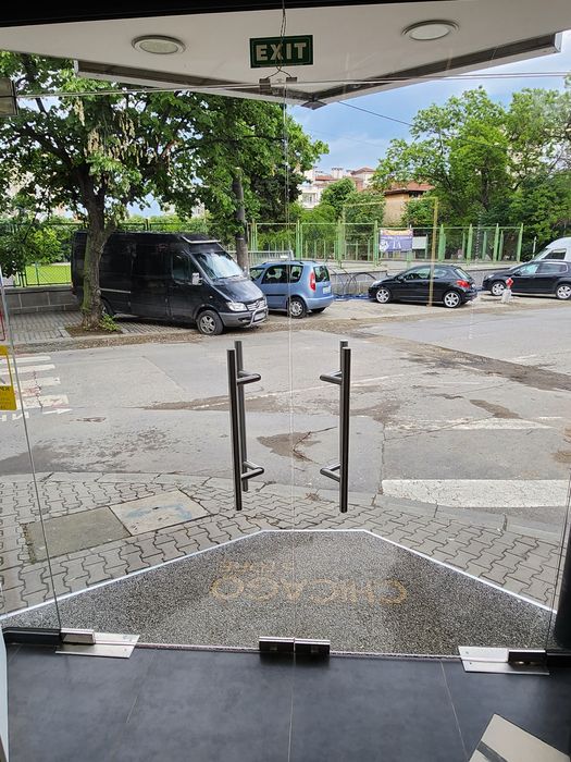 Стъклени врати Дорма,Dorma