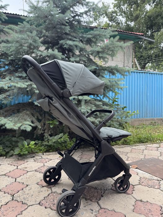 Коляска прогулочная Easywalker Jackey