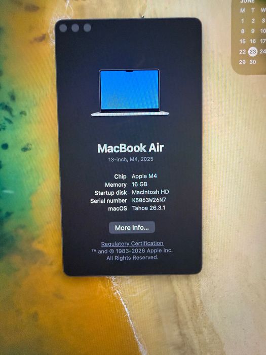 Apple MacBook Air 13” M4 (2025) 16GB/256GB Starlight КАТО НОВ