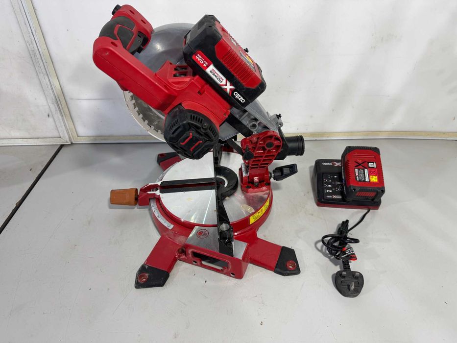 Циркуляр  пендула - Einhell 18V / 210mm