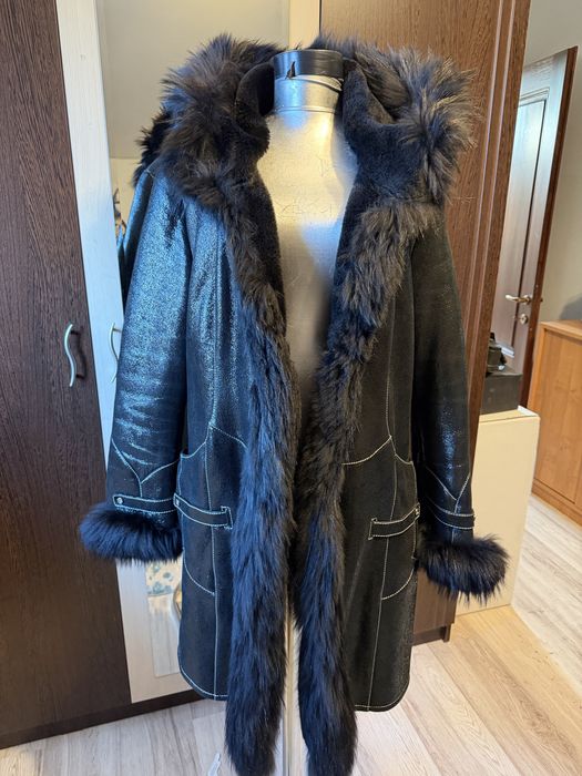 Cojoc de dama purtat