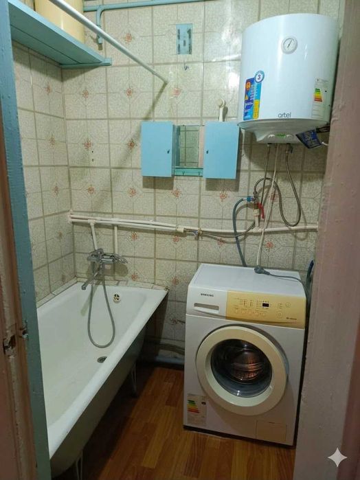 Продам 2 комнатную квартиру Петерфельд
