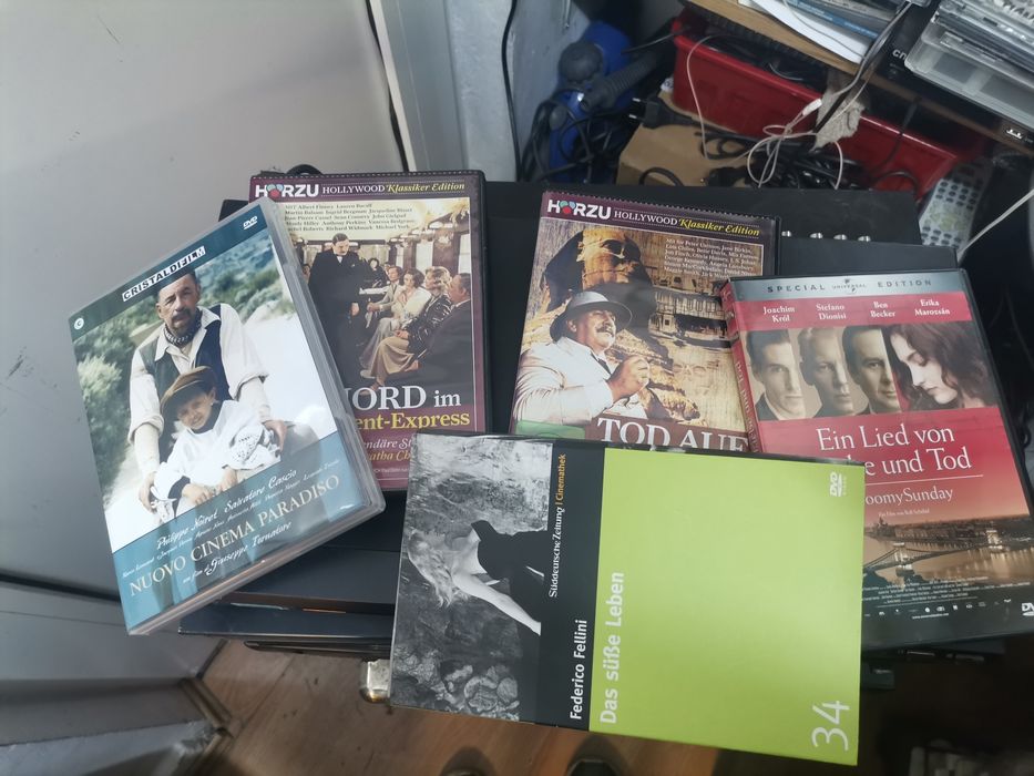 Sony dvd cu dvd uri pt piese