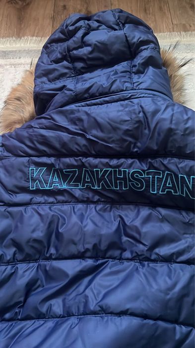 Куртка пуховик женский