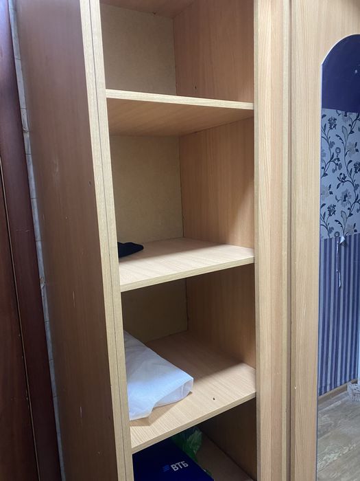 Шифанер для комнаты