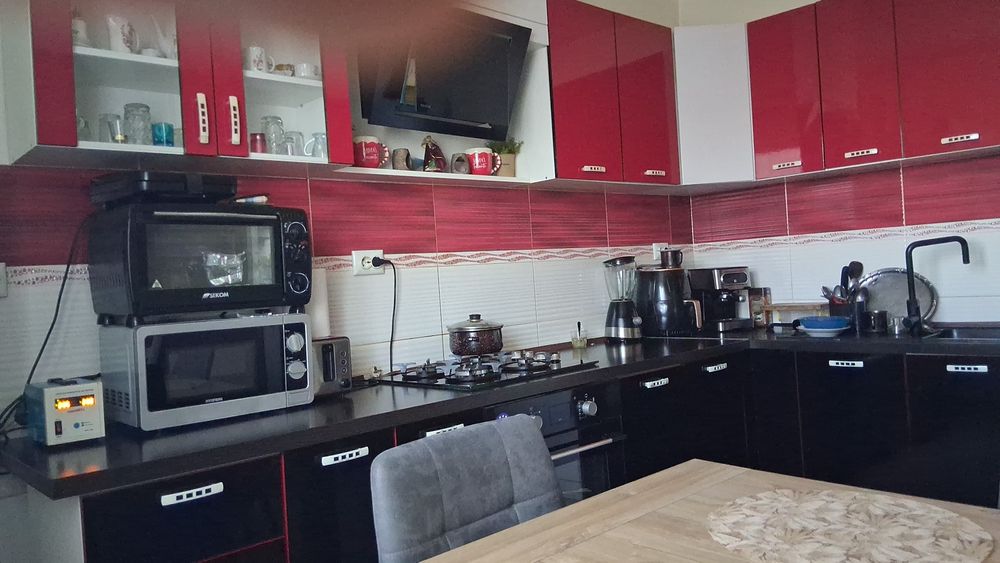 Vind casa valea Geamana