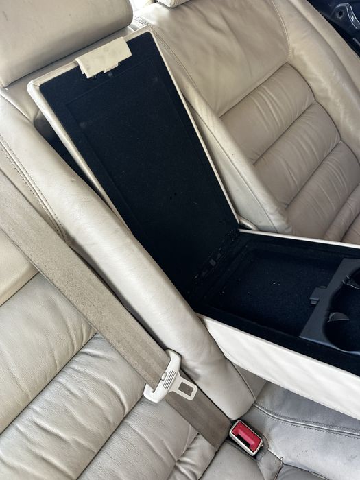 Салон за Шкода Superb