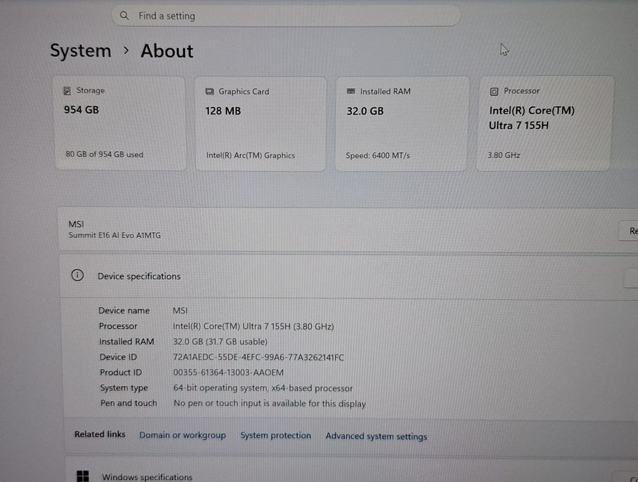 Лаптоп MSI E16 AI | 32GB RAM | 1TB SSD Intel Ultra 7 155H 16 - ядрен | 16 - инча