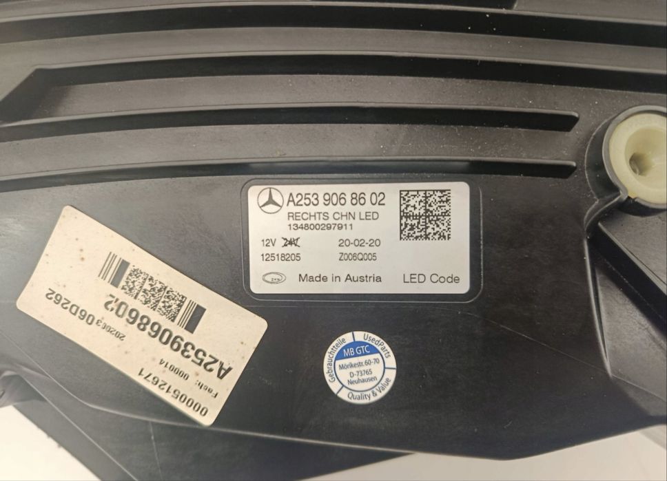 Десен фар Мерцедес 253 фейс/ Mercedes GLC W253 C253 Lift 19-22 оригинал A2539068602