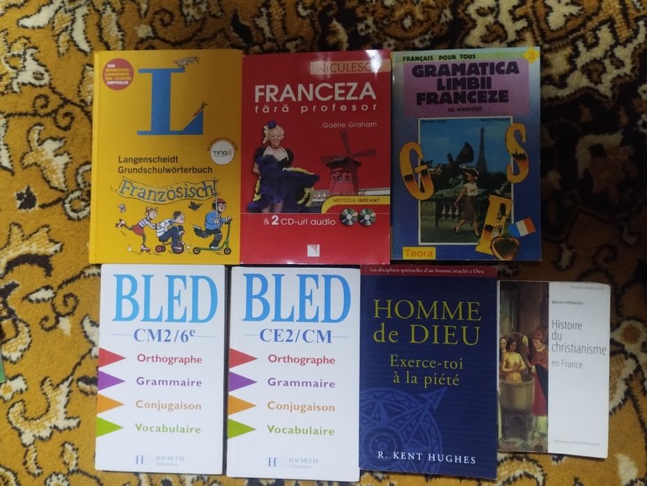 Vand xarti in limba franceză, cursuri de învățare franceză